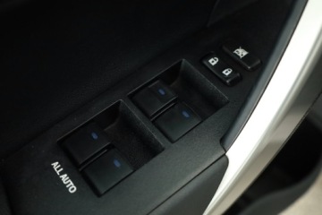 Toyota Corolla XI Sedan 1.6 Valvematic 132KM 2015 Toyota Corolla 1.6 Valvematic, Salon Polska, zdjęcie 20