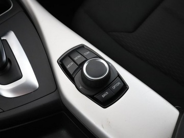 BMW Seria 1 F40 2019 BMW 118 GRATIS! Pakiet Serwisowy o wartości 1000, zdjęcie 27