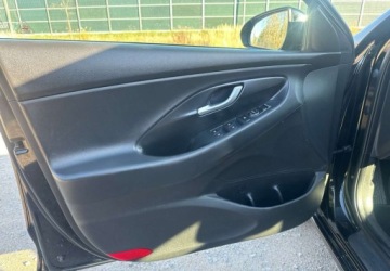 Hyundai i30 III Hatchback 1.4 T-GDI 140KM 2018 Hyundai i30 Hyundai i30 1.4 T-GDI DCT Premium 1.4 Benzyna 140KM, zdjęcie 17