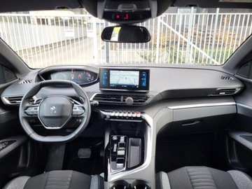 Peugeot 3008 II Crossover Facelifting  1.2 PureTech 130KM 2023 Peugeot 3008 1.2l benzyna 131KM *Bezwypadkowy * 18808km * gwarancja Serwis, zdjęcie 10