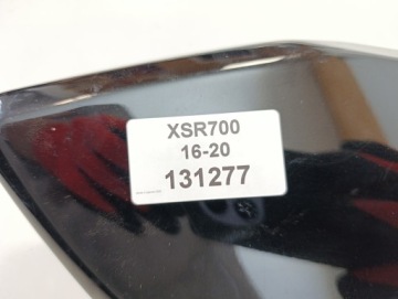 YAMAHA XSR 700 16-20 ЛЕВАЯ КРЫШКА ЗАЛИВНОЙ ГОРЛОВИНЫ БАКА
