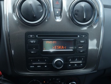 Dacia Logan II Sedan Facelifting 0.9 TCe 90KM 2017 Dacia Sandero 0.9 TCe, Salon Polska, Klima, zdjęcie 11