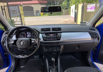 Skoda Fabia III Kombi Facelifting 1.0 TSI 95KM 2021 Skoda Fabia 1.0 TSI DSG Bogata wersja Gwarancja Salon PL FV23 Benzyna 95KM, zdjęcie 13