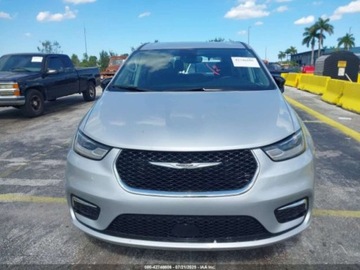 Chrysler Pacifica II 2024 Chrysler Pacifica Touring L 2024 3.6l 3.6 Benzyna 287KM, zdjęcie 9