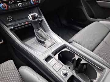 Audi Q3 II SUV 1.5 35 TFSI 150KM 2024 Audi Q3 S line Martix LED Pakiet Czern Ambiente Kamera Side Assist Smartph, zdjęcie 19