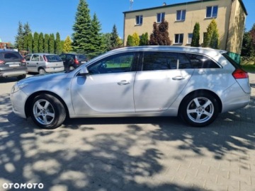 Opel Insignia I Sports Tourer 1.8 Twinport ECOTEC 140KM 2010 Opel Insignia 1.8 140PS Navi Elektryka Alu Gwarancja 1.8 Benzyna 140KM, zdjęcie 2