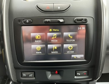 Dacia Duster I SUV Facelifting 1.2 TCe 125KM 2014 Dacia Duster Navi / Skóry / Benzyna / 1 Rej. 2015, zdjęcie 23