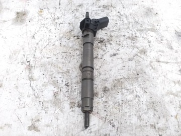AUDI A4 ALLROAD B8 2011 VSTŘIKOVACÍ TRYSKA PALIVA