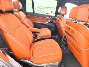 BMW X7 2024 BMW X7 XDrive40I 2024 3.0 Benzyna 375KM, zdjęcie 10