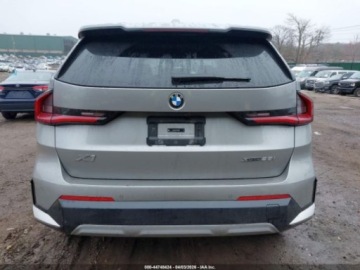BMW X1 U11 2023 BMW X1 XDrive28I 2023 2.0 Benzyna 241KM, zdjęcie 3