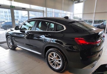 BMW X4 G02 2023 BMW X4 Salon bazwypadkowy Systemy asystujace 2.0 Benzyna 184KM, zdjęcie 4