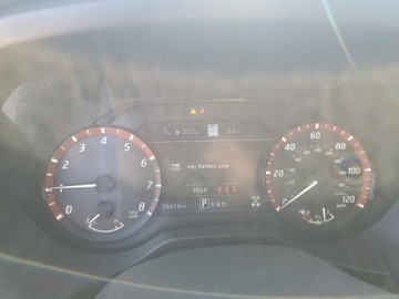 Nissan Titan 2021 Nissan Titan SV 2021 5.6l 5.6 Benzyna 400KM, zdjęcie 9