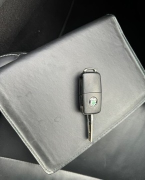 Skoda Superb II Kombi 1.8 TSI 160KM 2011 Skoda Superb Skorzana tapicerka, xenon, el. Klapa 1.8 Benzyna 160KM, zdjęcie 24