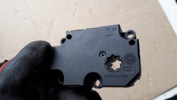 A4 B9 8W MOTOREK RADIÁTORU ZBAT0091D00 A5