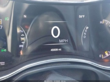 Jeep Grand Cherokee IV 2018 Jeep Grand Cherokee 2018 JEEP GRAND CHEROKEE ALTITUDE 4X2 3.6 Benzyna 293KM, zdjęcie 13