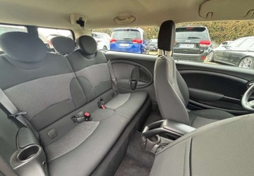 Mini Clubman R55 2014 MINI Clubman Cooper D 1.6 Diesel 112KM, zdjęcie 16