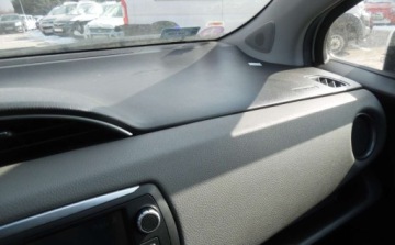 Toyota Yaris III 2016 Toyota Yaris 2016r, 1.3 Benzyna LPG, Uszkodzona. Poobijana. Jezdzi. 1.3, zdjęcie 15