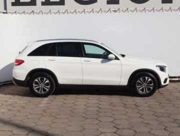 Mercedes GLC C253 SUV 2.0 250 211KM 2019 Mercedes GLC GLC 250 4MATIC, 4X4, Automat, Navi, zdjęcie 5