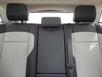 Land Rover Range Rover Evoque II 2024 Land Rover Range Rover Evoque Dynamic SE 2024 2.0l 2.0 Benzyna 246KM, zdjęcie 10