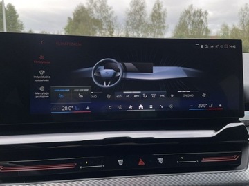 BMW Seria 5 G90-91 Touring 2.0 520d 197KM 2024 BMW 520 xDrive, M-pakiet, Harman Kardon, Faktura V, zdjęcie 18