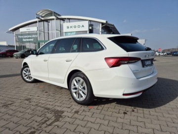 Skoda Octavia IV Scout 1.5 TSI ACT 150KM 2025 Skoda Octavia Selection 1.5 TSI Auto z placu, zdjęcie 2