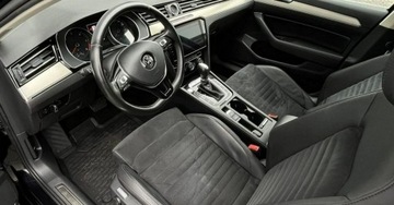 Volkswagen Passat B8 Variant 2.0 TDI BlueMotion SCR 190KM 2019 Volkswagen Passat 4-Motion Automat Navi Parktronic Kamera Alcantara, zdjęcie 14
