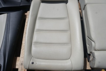 MAZDA 6 GJ SPORT SEDAN СИДЕНЬЯ CANNOTOTOTOTOTOTOTTLE КОЖА 2015 ГОД СВЕТЛАЯ КОЖА БЕЛЫЙ