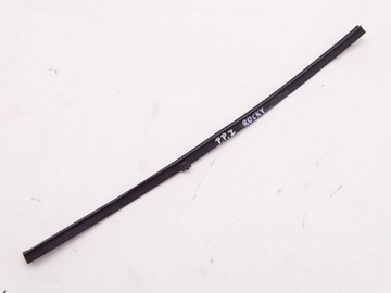 ROCKY 93-01 LISTWA ZGARNIAJĄCA PRAWY PRZÓD ZEW.