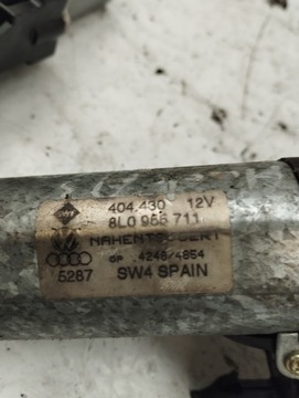 AUDI A3 8L MOTOR STĚRAČE ZADNÍ 8L0955711B