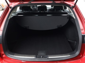 Mazda 6 III Kombi Facelifting 2016 2.2 SKYACTIV-D I-ELOOP 175KM 2017 Mazda 6 2.2 Skyactiv-D, Salon Polska, Serwis ASO, zdjęcie 13