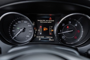 Jaguar XE Sedan 2.0 i4 180KM 2016 Jaguar XE 2.0d 180PS AWD R-Sport 119tys km serwis bezwypadek Gwarancja, zdjęcie 9