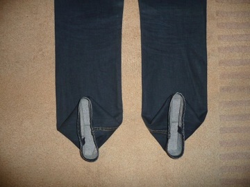 Spodnie dżinsy MUSTANG W32/L34=44/109cm jeansy NEW OREGON