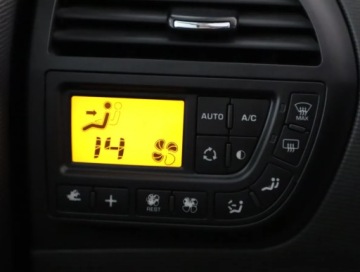 Citroen C4 Picasso I 1.6 HDi 109KM 2010 Citroen C4 Picasso 1.6 HDi, Klima, Klimatronic, zdjęcie 11