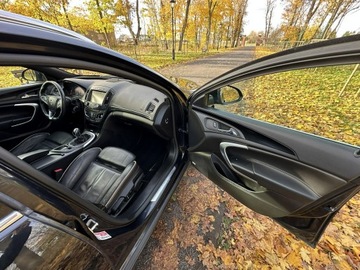 Opel Insignia I Sports Tourer Facelifting 2.0 CDTI BiTurbo ECOTEC 195KM 2014 Opel Insignia OPC COSMO Indyvidual 2.0 BiTurbo 195, zdjęcie 30