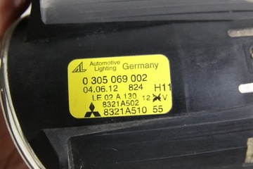 HALOGEN SVĚTLO ORIGINÁLNÍ MITSUBISHI LANCER 8 VIII SEDAN EVO COLT Z30