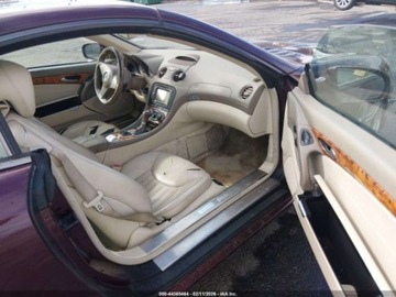 Mercedes SL R230/2 2011 Mercedes-Benz SL 550 2011 5.5 Benzyna 382KM, zdjęcie 9