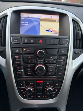 Opel Astra J GTC 2.0 CDTI ECOTEC 165KM 2013 Opel Astra GTC 2.0 CDTI 165 km Navi BiXenon Led, zdjęcie 29