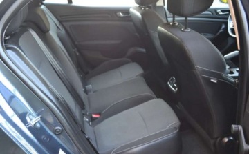 Renault Megane IV Hatchback 5d 1.2 Energy TCe 100KM 2017 Renault Megane Renault Megane ENERGY TCe 100 INTENS 1.2 Benzyna 100KM, zdjęcie 19