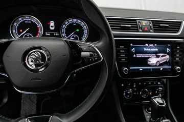 Skoda Superb III Liftback Facelifting 2.0 TSI 190KM 2021 SKODA Superb 2.0 TSI Style DSG Sedan 190KM 2021, zdjęcie 16