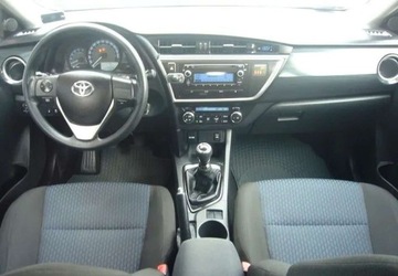 Toyota Auris II Touring Sports D-4D 90 90KM 2013 Toyota Auris Toyota Auris 1.4 D-4D Active 1.4 Diesel 90KM, zdjęcie 14