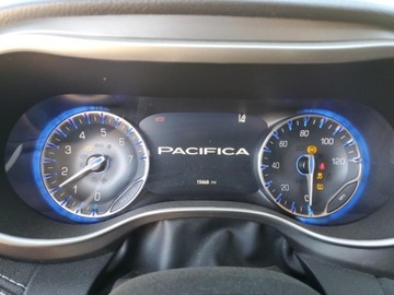 Chrysler Pacifica II 2022 Chrysler Pacifica Touring L 2022 3.6l 3.6 Benzyna 287KM, zdjęcie 9