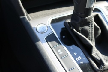 Volkswagen Passat B8 Limousine Facelifting 2.0 TDI SCR 150KM 2021 Volkswagen Passat ESSENCE LED F-vat, zdjęcie 23