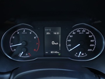 Toyota Yaris III Hatchback 5d Facelifting 2017 1.5 Dual VVT-iE 111KM 2017 Toyota Yaris 1.5 Dual VVT-i, Salon Polska, zdjęcie 10