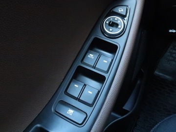 Hyundai i20 II Hatchback 5d 1.0 T-GDI 100KM 2016 Hyundai i20 1.0 T-GDI, Navi, Klima, Klimatronic, zdjęcie 15