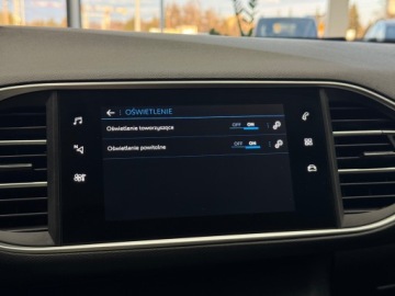 Peugeot 308 II SW Facelifting 1.5 BlueHDI 130KM 2021 Peugeot 308 Active Pack / CarPlay/Android Auto / K, zdjęcie 32