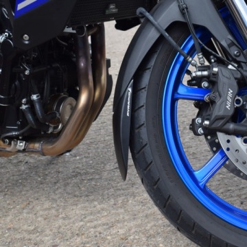 Удлинитель крыла пирамидальной формы, матовый черный Suzuki V-Strom 800RE, с 2024 г. по настоящее время