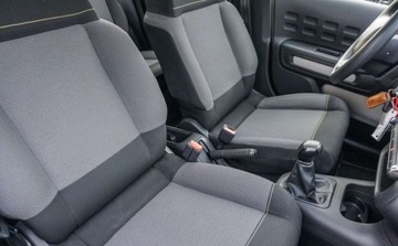 Citroen C3 III Hatchback 1.2 PureTech 82KM 2019 Citroen C3 1,2 PureTech 83 KM 1.2 Benzyna 82KM, zdjęcie 20