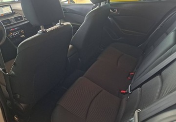 Mazda 3 III Sedan 2.0 SKYACTIV-G 120KM 2015 Mazda 3 2.0 SKYACTIV-G 120KM-Krajowa,I rej.2016,Czujniki park.Niski przebi, zdjęcie 11
