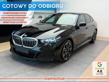 BMW Seria 5 G90-91 Touring 2.0 520d 197KM 2025 BMW Seria 5 520d xDrive Sport Sedan 2.0 (197KM) 2025