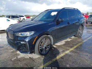 BMW X7 2021 BMW X7 M50I 2021 4.4l 4.4 Benzyna 523KM, zdjęcie 1